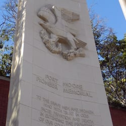 Landmarks & Historical Buildings FORT MOORE PIONEER MEMORIAL 25