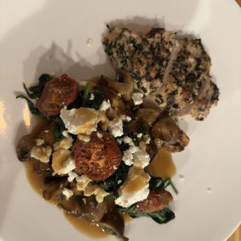 Crush Bistro - New American Near Me - Anchorage, Alaska