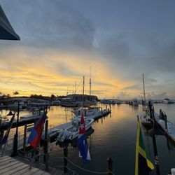 Schooner Wharf Bar