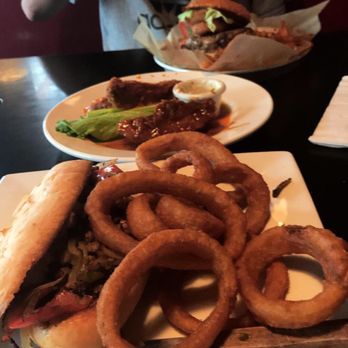 Stella's Lounge - Burgers Near Me - Grand Rapids, Michigan
