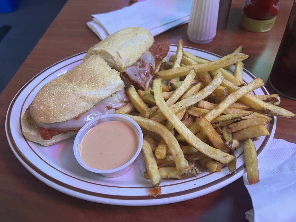 Sandbaggers Bar & Grill