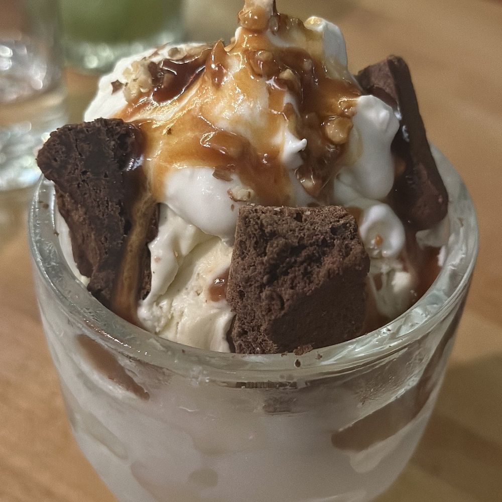 Other Mama - Chocolate brownie sundae - Sushi Bars Near Me - Las Vegas, Nevada