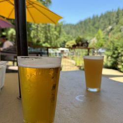 Russian River Pub