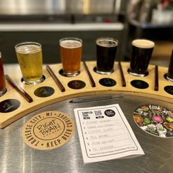 Right Brain Brewery - Flight of beers!