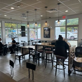 Taco Bell - Inside - Fast Food Near Me - University Place, Washington