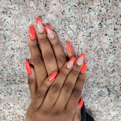 L&T nail salon