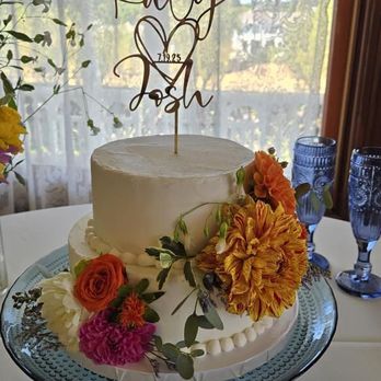Timeless Coffee - Our cake - Bakeries Near Me - Oakland, California Timeless Coffee - Our cake - Bakeries Near Me - Oakland, California