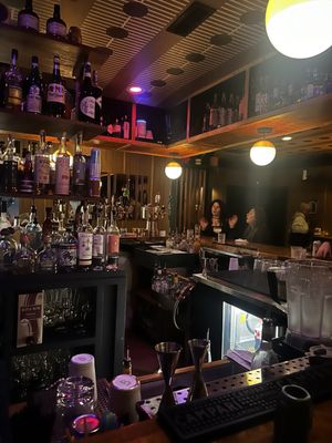 GoodTimes Full Service bar by null