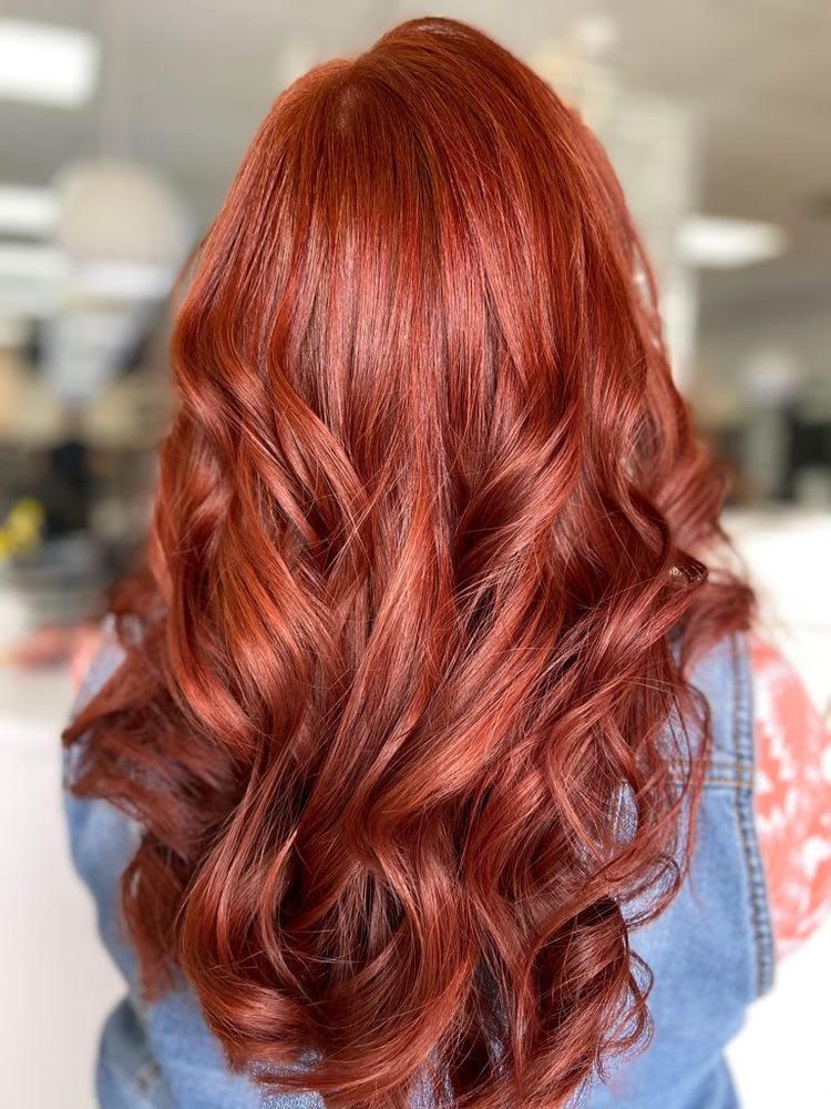 Stilo Salon by Jean C  Logo