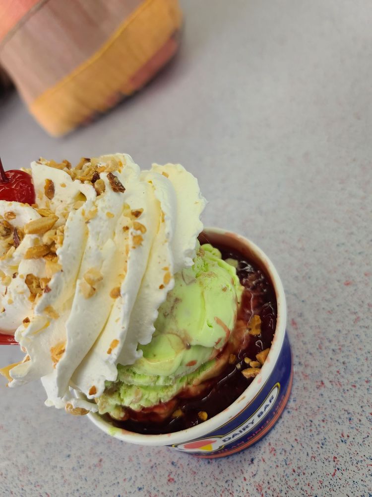 AVONDALE DAIRY BAR Updated May 2024 159 Photos & 82 Reviews 461