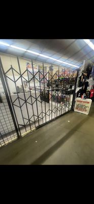 FONTANA INDOOR SWAP MEET - Updated September 2025 - 33 Photos & 28