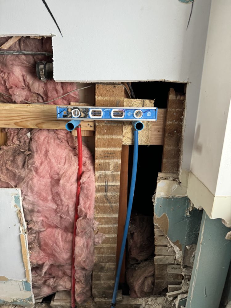 Slide of Luxe Plumbing