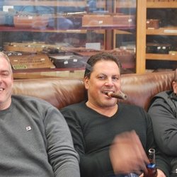 Jovann's Tobacco Shop