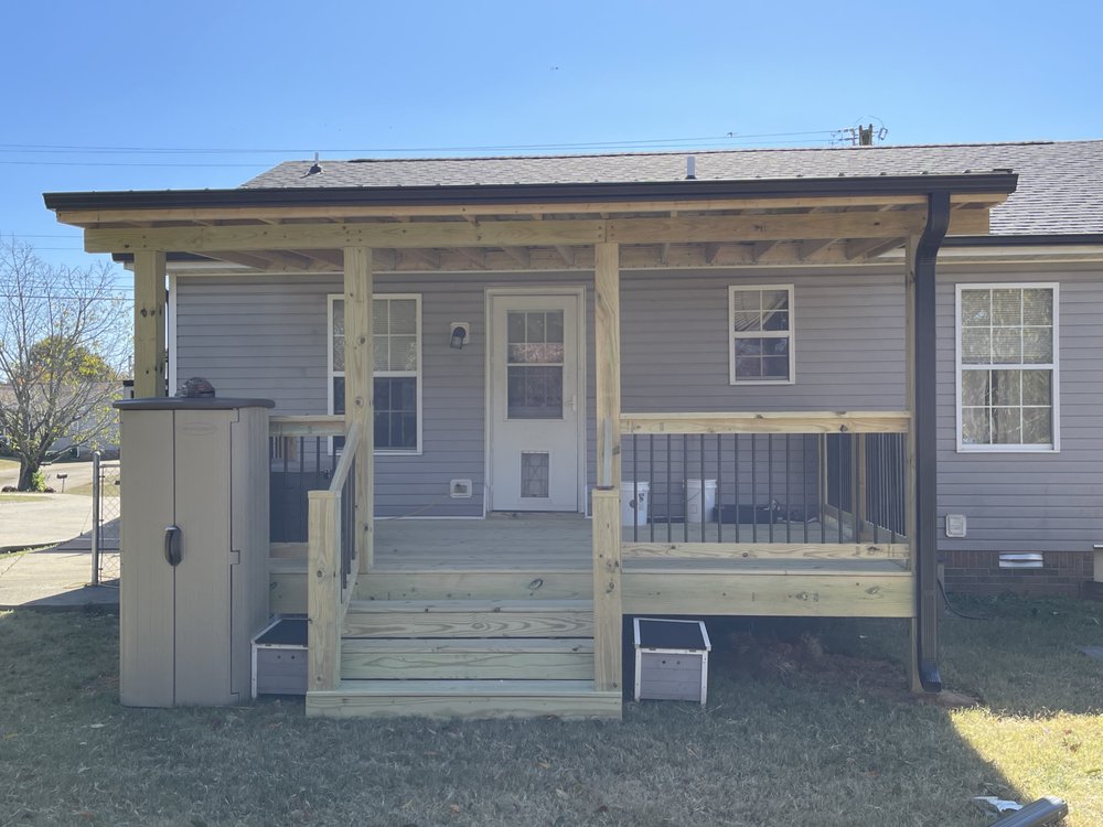 DECKED OUT CONTRACTING - Updated June 2024 - 13 Photos - Clarksville ...