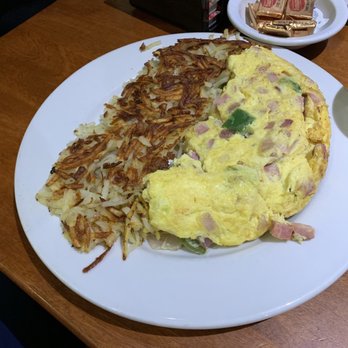 ButtercuP - Denver Omelette with Hashbrowns - American Near Me - Walnut Creek, California ButtercuP - Denver Omelette with Hashbrowns - American Near Me - Walnut Creek, California