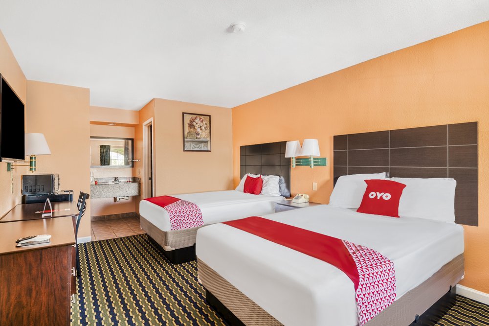 OYO HOTEL CHANNELVIEW I10 Updated August 2024 27 Photos 15613