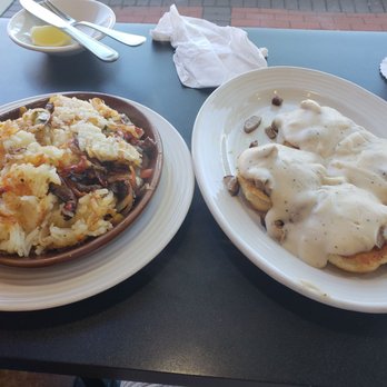 Stacked - Skirt steak skillet & sausage/biscuits & gravy - Breakfast & Brunch Near Me - Oak Lawn, Illinois Stacked - Skirt steak skillet & sausage/biscuits & gravy - Breakfast & Brunch Near Me - Oak Lawn, Illinois