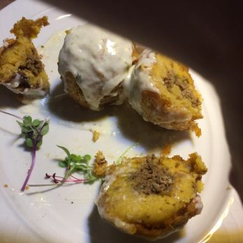 Platos - Beef stuffed plantain balls - Latin American Near Me - Carolina, Puerto Rico Platos - Beef stuffed plantain balls - Latin American Near Me - Carolina, Puerto Rico