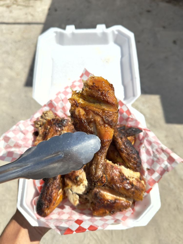 El Pollo Rico Logo