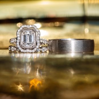 Luzye Photography - She really captured the beauty of my engagement ring - Session Photography Near Me