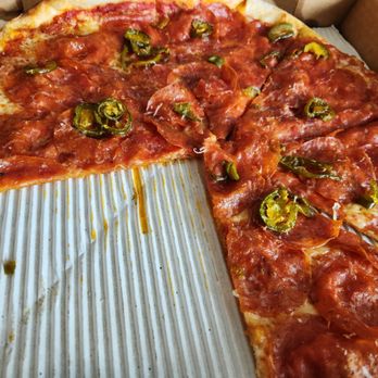 Central Pizza & Bar - The Paulie. - Bars Near Me - Lafayette, Louisiana Central Pizza & Bar - The Paulie. - Bars Near Me - Lafayette, Louisiana