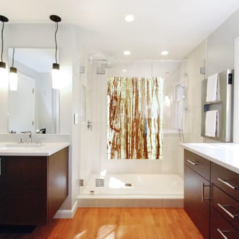 Platinum Bathroom - a bathroom with a shower, sink, and bathtub - General Contractors Near Me - Eagle, Nebraska Platinum Bathroom - a bathroom with a shower, sink, and bathtub - General Contractors Near Me - Eagle, Nebraska