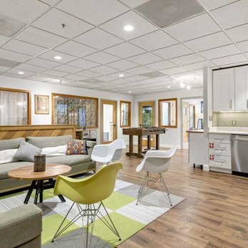 Embark Behavioral Health - Lounge for outpatients receiving ADHD treatment in Maryland. - Counseling & Mental Health Near Me - Cabin John, Maryland Embark Behavioral Health - Lounge for outpatients receiving ADHD treatment in Maryland. - Counseling & Mental Health Near Me - Cabin John, Maryland