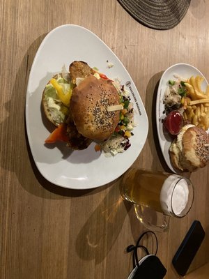 Hallesche Spezialitätenbrauerei Kühler Brunnen GmbH & Co. KG by null