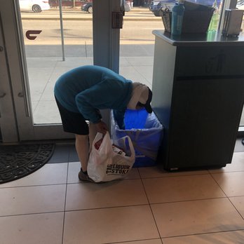 Ba Le Banh Mi - Hobo auntie stealing empties~ - Vietnamese Near Me - Vancouver, British Columbia Ba Le Banh Mi - Hobo auntie stealing empties~ - Vietnamese Near Me - Vancouver, British Columbia