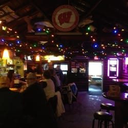 Greenhill's Log Cabin - Great food and up north bar and grill