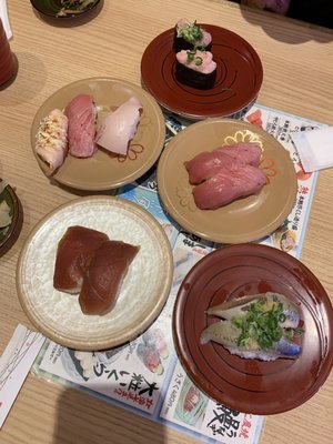 Kaitenzushi Ganko Eki Marche Osaka by null