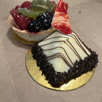 Patrick's Bakery & Cafe - Edina - Bakeries Near Me - Edina, Minnesota Patrick's Bakery & Cafe - Edina - Bakeries Near Me - Edina, Minnesota
