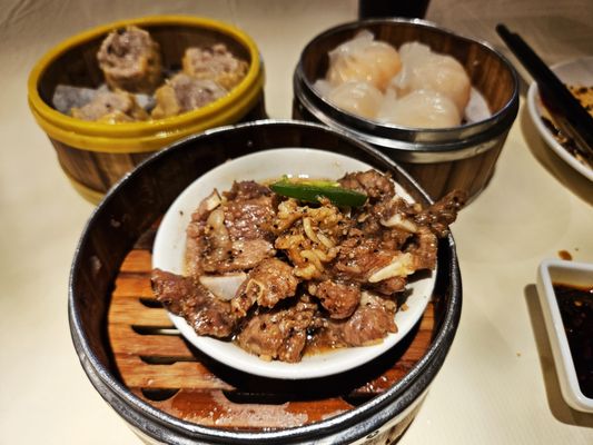 YH Seafood Clubhouse by null