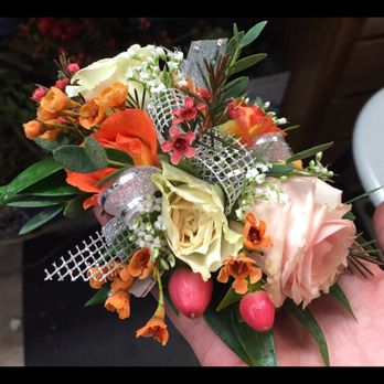 Weeping Willow Florist - Florists Near Me - Pettisville, Ohio Weeping Willow Florist - Florists Near Me - Pettisville, Ohio