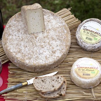 Le Val d'Osseux - Nos tommettes nature ou parfumées au fenugrec - Cheese Shops Near Me - Rouy, 58