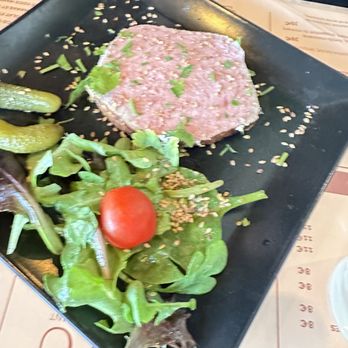 Goutu Bar and Restaurant - French Near Me - Lisieux, 14