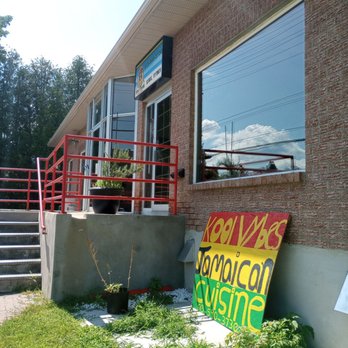Kool Vybes Jamaican Cuisine - Front of the restaurant - Caribbean Near Me - Ottawa, Ontario