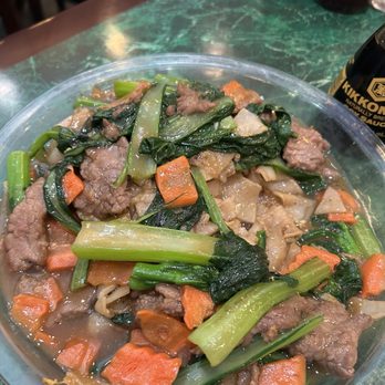 Miu Kee - Beef chow fun!! - Chinese Near Me - Falls Church, Virginia