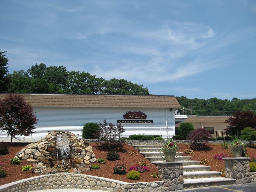 MICHAEL’S FUNCTION HALLS Updated September 2024 12 Alpha St