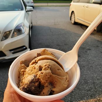 Ice Cream World - Ice Cream & Frozen Yogurt Near Me - Allentown, Pennsylvania Ice Cream World - Ice Cream & Frozen Yogurt Near Me - Allentown, Pennsylvania