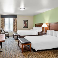 Ledgestone Hotel