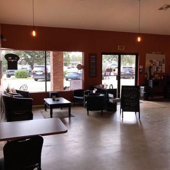 Java Joltz - Lots of open space - Coffee & Tea Near Me - Jennings, Louisiana