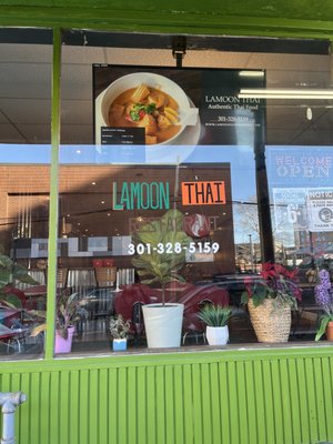 Lamoon Thai by null