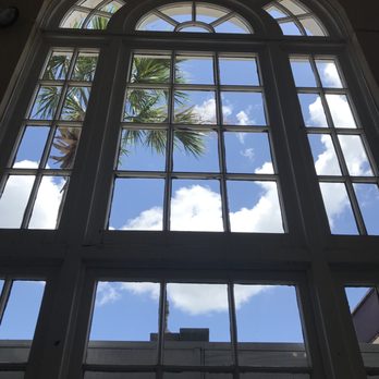 Cantu’s Squeaky Clean Windows - Window Washing Near Me - Eustis, Florida