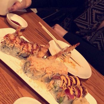 Makoto - Sushi Bars Near Me - Avenel, New Jersey Makoto - Sushi Bars Near Me - Avenel, New Jersey