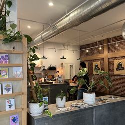 Trail Coffee Roasters - Inside