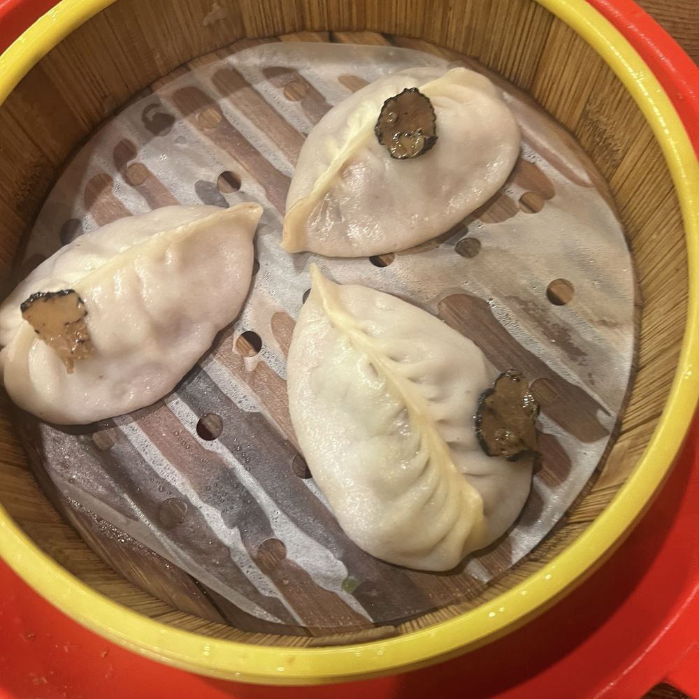 Fusion Dumpling - Black Truffle &Wagyu soup dumplings - Dim Sum Near Me - San Francisco, California Fusion Dumpling - Black Truffle &Wagyu soup dumplings - Dim Sum Near Me - San Francisco, California