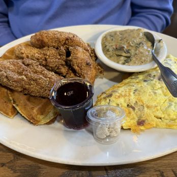 B3 Breakfast And Burger Bar - Chicken 'N Savory Waffles - Burgers Near Me - Lynnwood, Washington B3 Breakfast And Burger Bar - Chicken 'N Savory Waffles - Burgers Near Me - Lynnwood, Washington