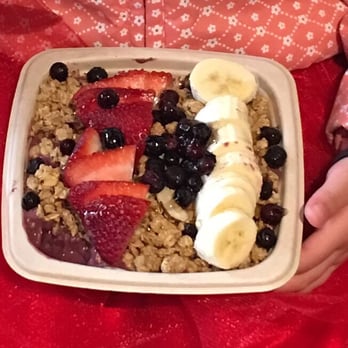 Lf Juice Shop - Katie acai bowl - Juice Bars & Smoothies Near Me - Lake Forest, Illinois