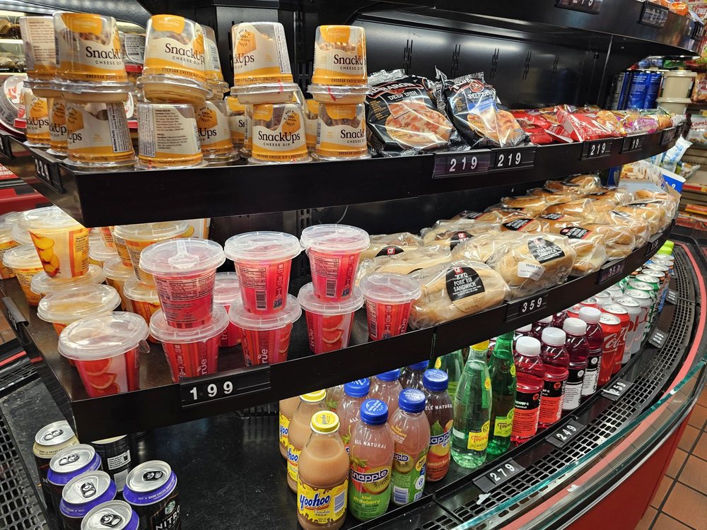 QUIKTRIP Updated June 2024 22 Photos & 17 Reviews 726 S Gilbert